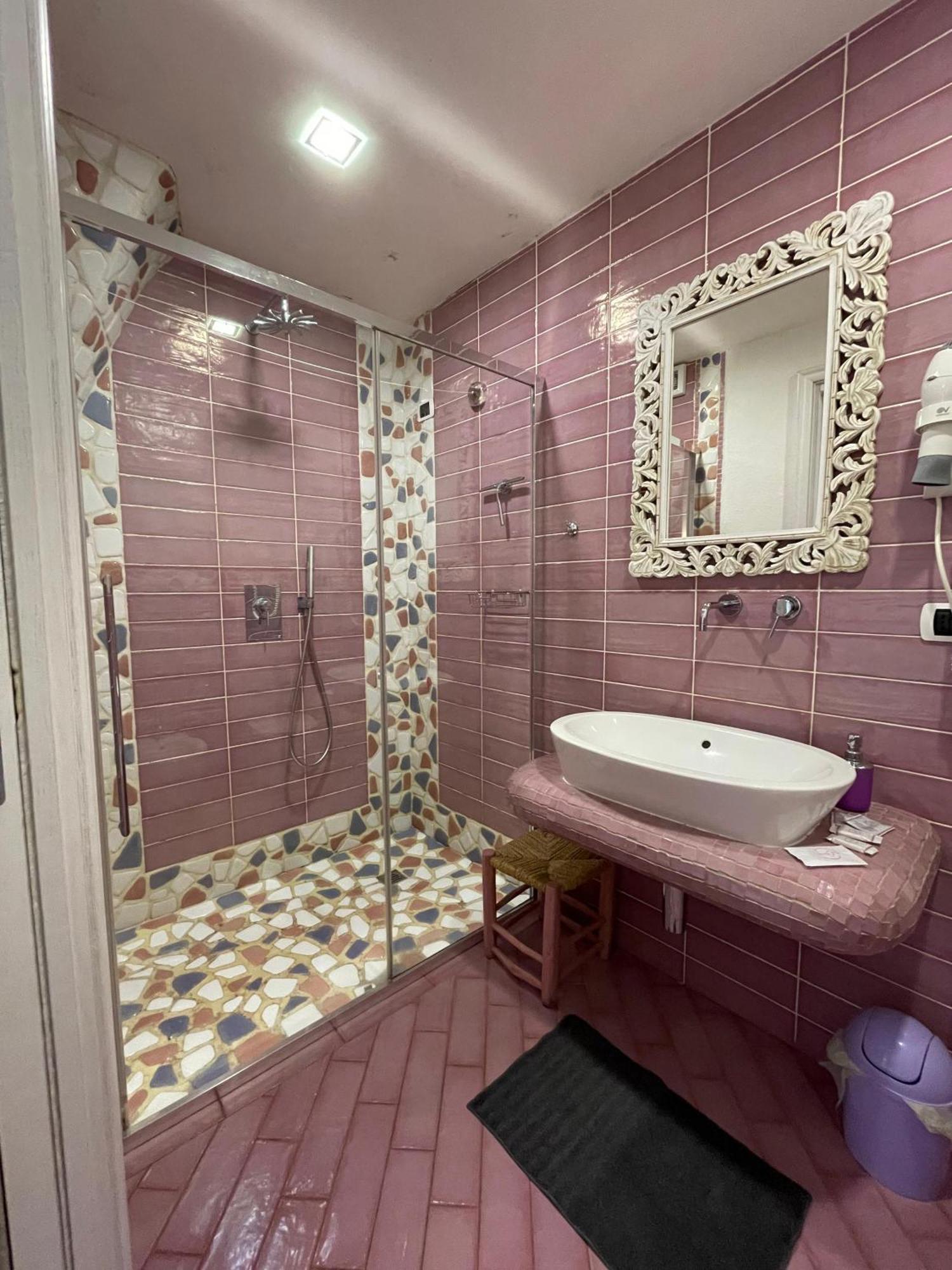 Ca' Du Batan Bed and Breakfast Spotorno Exteriör bild